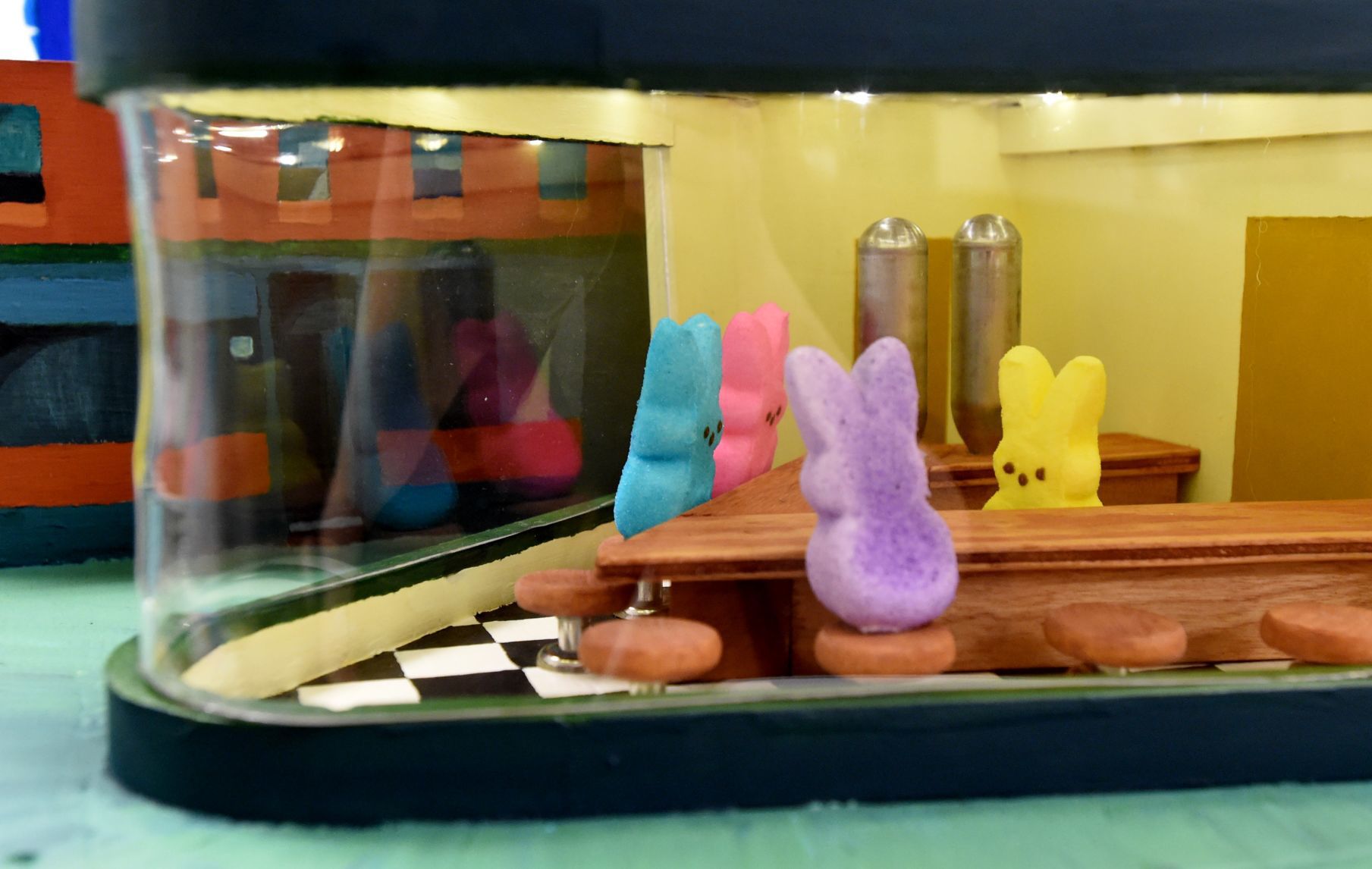 Jon Leach's "Nightpeeps — An Homage to Edward Hopper"